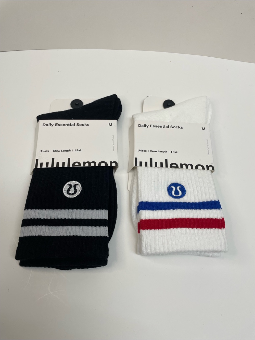 Lululemon Daily Essential Crew Socks - Black & White 2 pairs